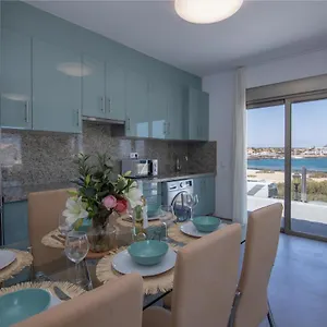Poris 5 Beachfront Corralejo By Holidays Home Corralejo